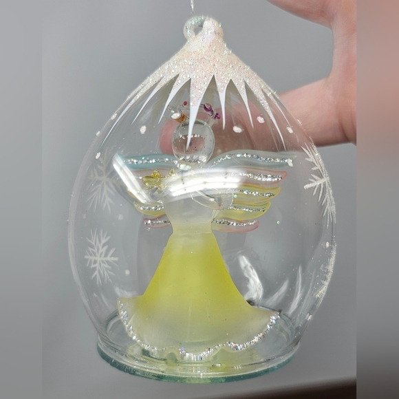 Vintage Unique Treasures Hand Blown Glass Globe Angel Ornament - Picture 7 of 16